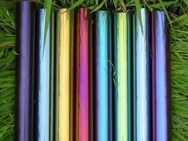 Bunte Edelstahlrohre